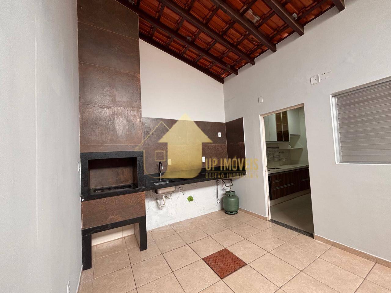 Casa de Condomínio à venda com 3 quartos, 86m² - Foto 1