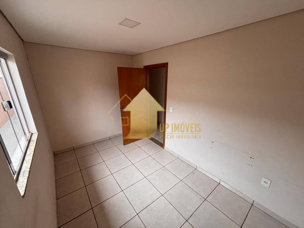 Casa à venda com 3 quartos, 140m² - Foto 14