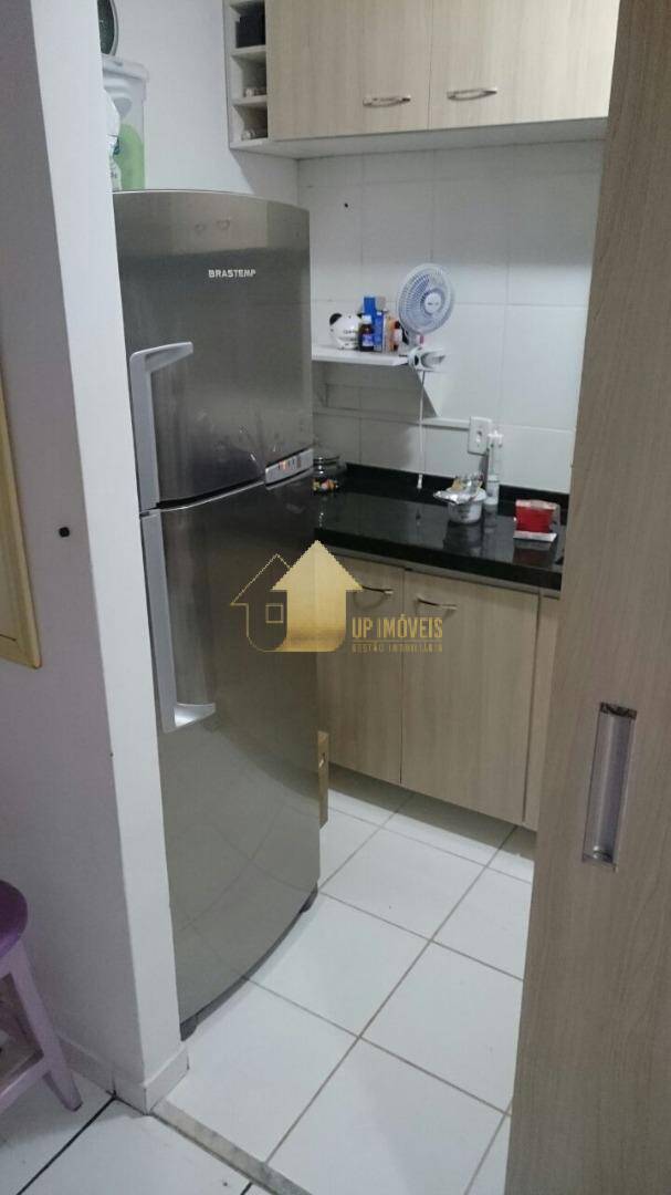 Apartamento à venda com 2 quartos, 50m² - Foto 7