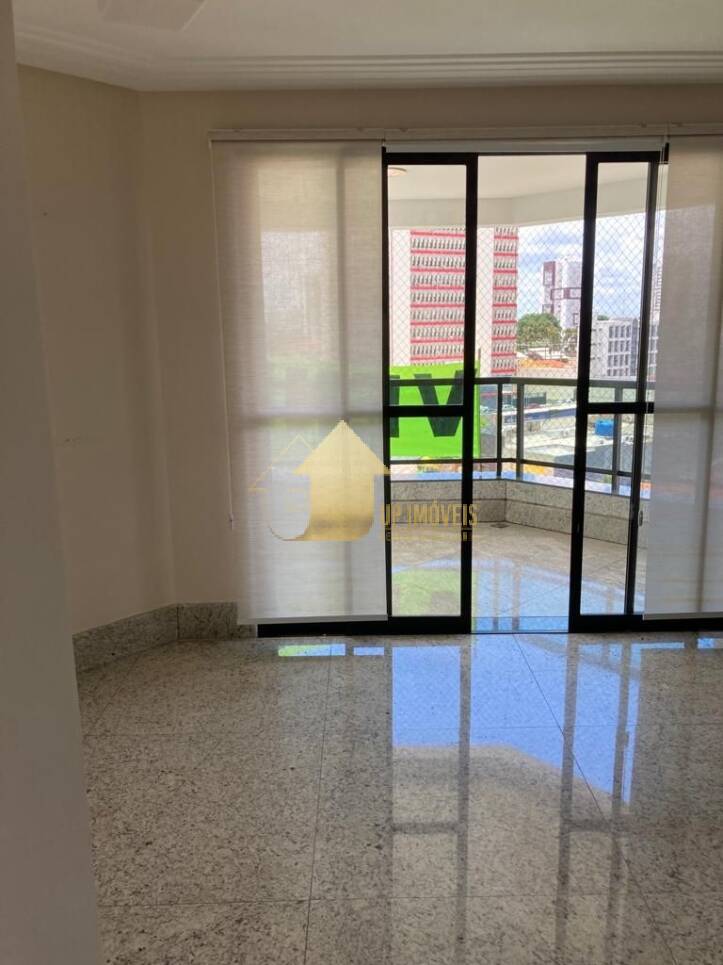 Apartamento à venda com 5 quartos, 256m² - Foto 7