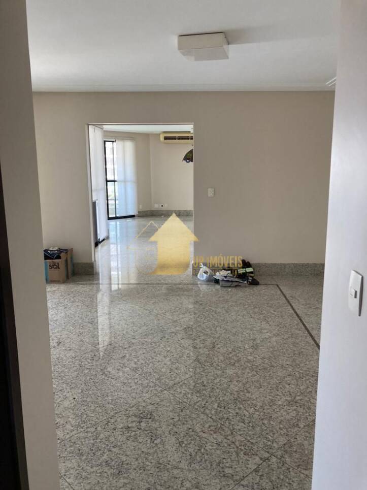 Apartamento à venda com 5 quartos, 256m² - Foto 11