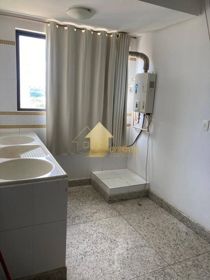 Apartamento à venda com 5 quartos, 256m² - Foto 16