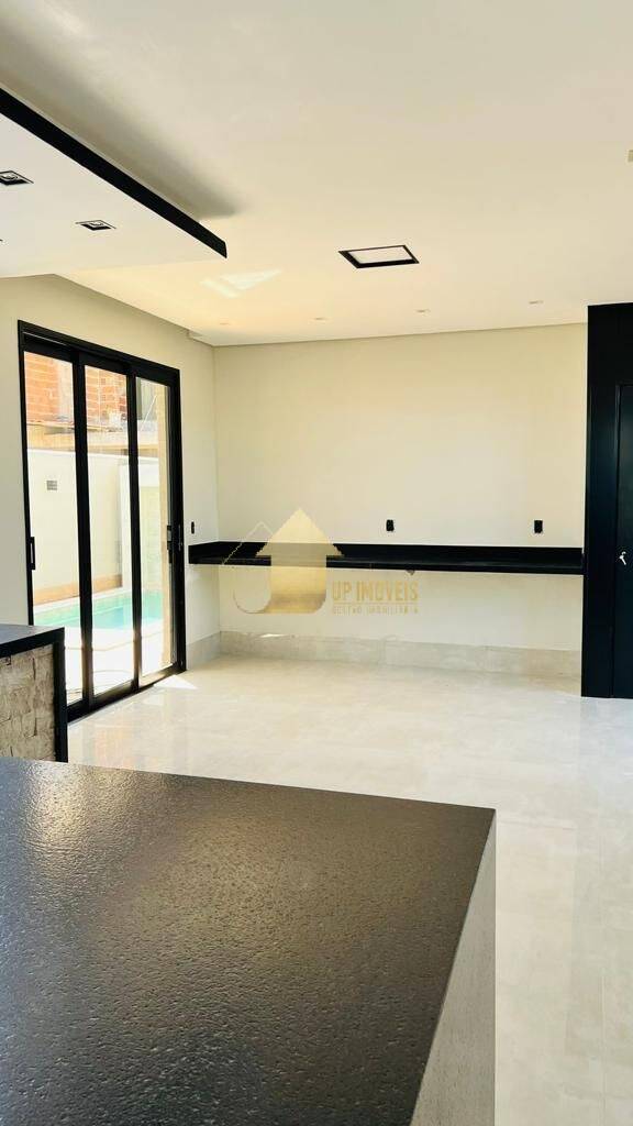 Sobrado à venda com 4 quartos, 280m² - Foto 5