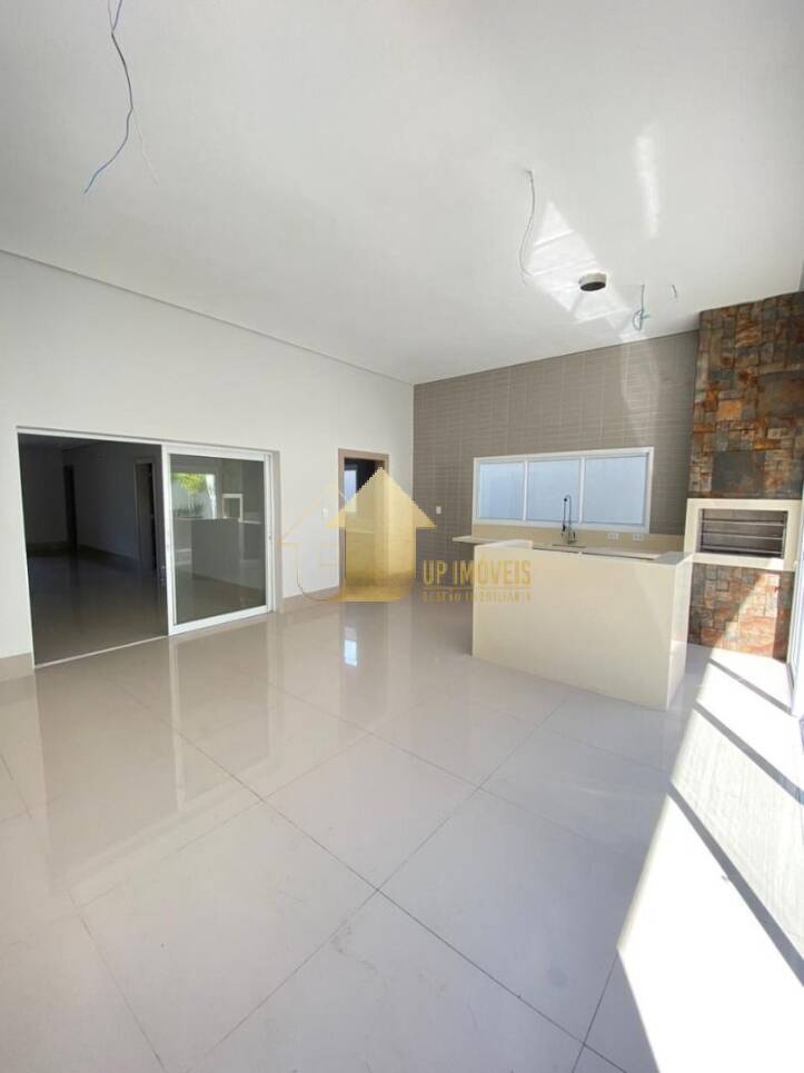 Casa à venda com 3 quartos, 265m² - Foto 15