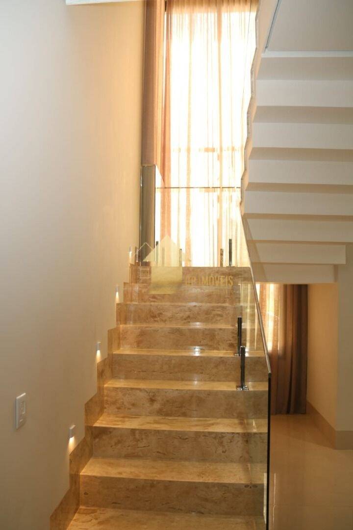 Sobrado à venda com 4 quartos, 339m² - Foto 14