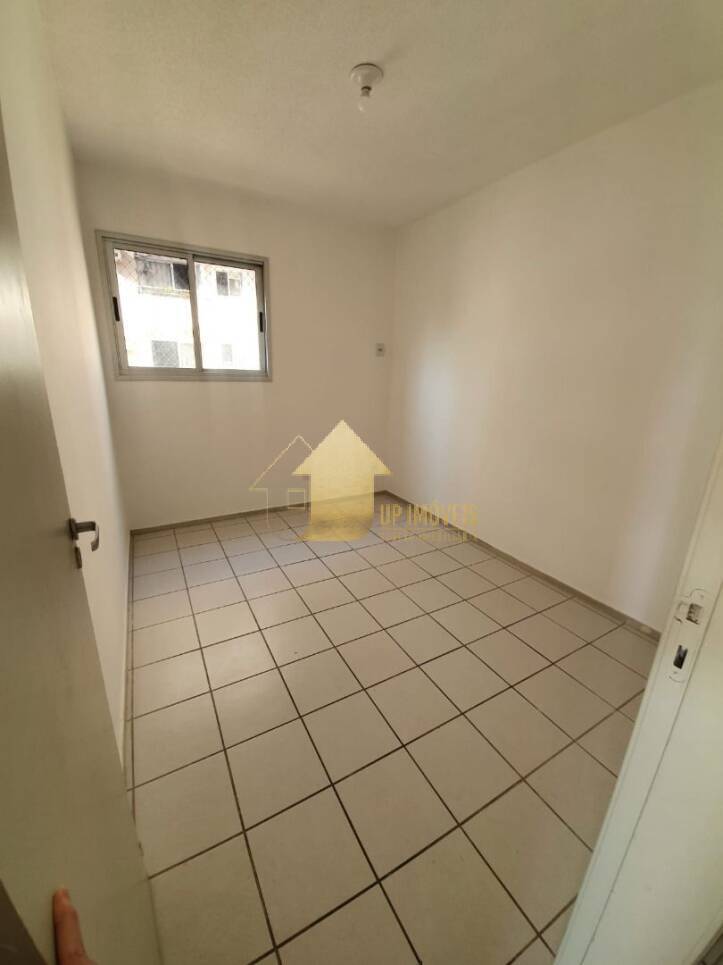 Apartamento à venda com 3 quartos, 235m² - Foto 4