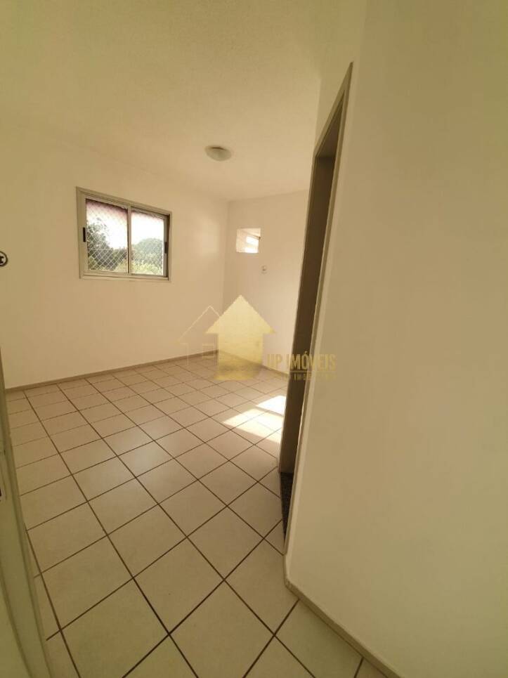 Apartamento à venda com 3 quartos, 235m² - Foto 7