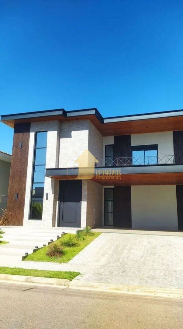 Casa de Condomínio à venda com 3 quartos, 384m² - Foto 1