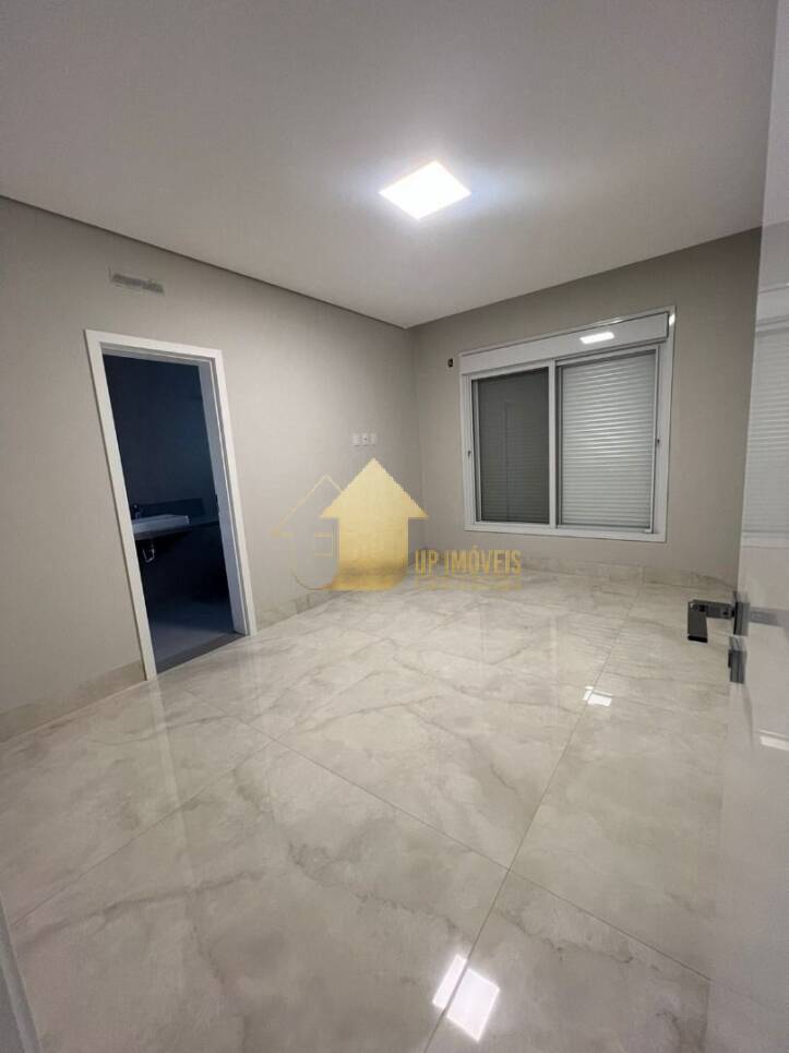 Casa de Condomínio à venda com 4 quartos, 300m² - Foto 6